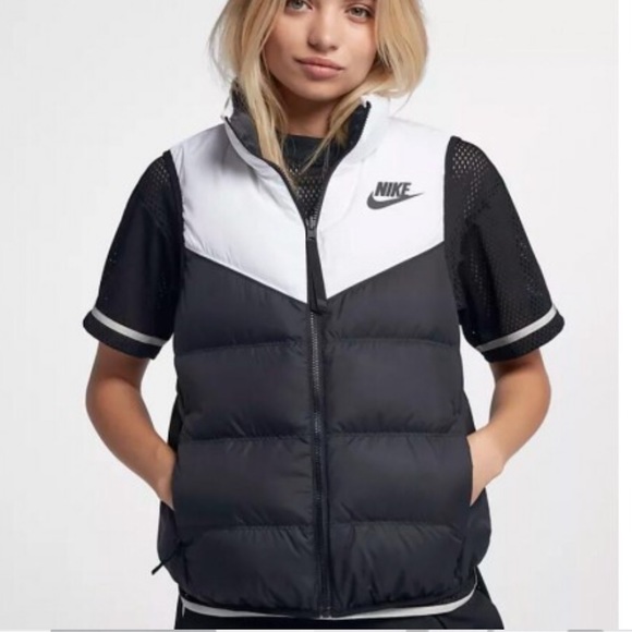 NWT Nike reversible down vest - Picture 3 of 7